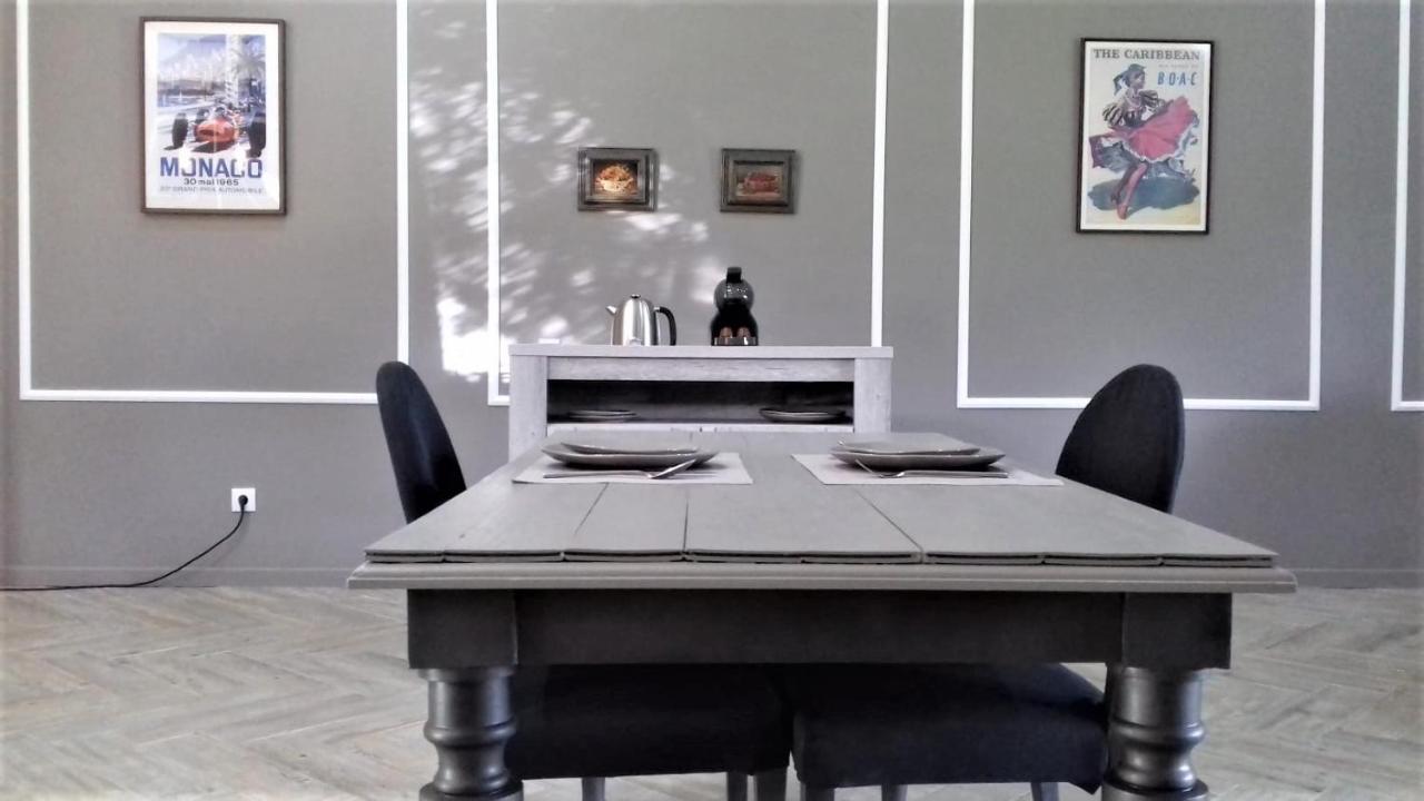 Gala Da Vittoria Apartment Capelas Bagian luar foto